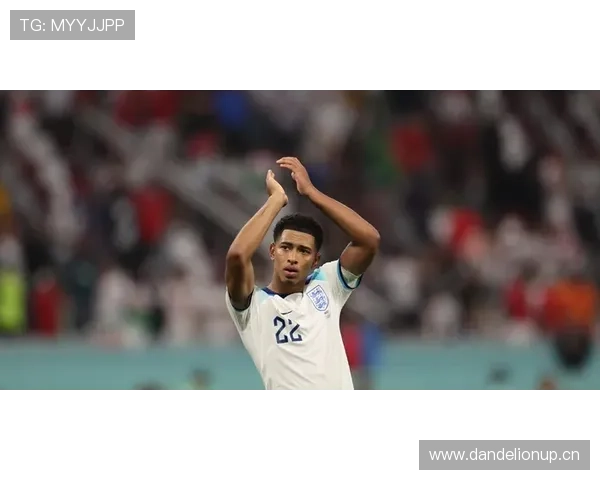 贝林厄姆与历史顶级中场对比:是否已进入世界级行列 贝林厄姆与历史顶级中场对比:是否已进入世界级行列