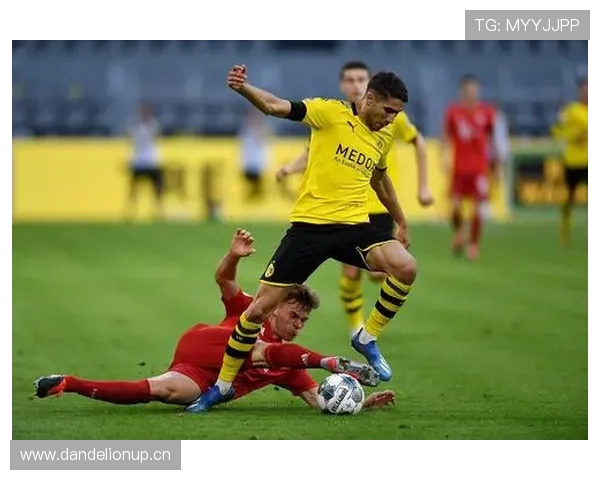 多特防线表现持续不稳,赛季稳定性承压,对争冠形势形成制约 多特防线表现持续不稳,赛季稳定性承压,对争冠形势形成制约