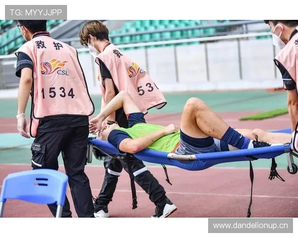 蒋圣龙训练完直接去提了辆大G，这自律换来的日子普通人真过不来